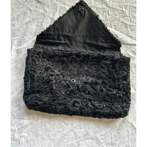 Unbranded Fuzzy Envelope Clutch - Picture 2 of 8
